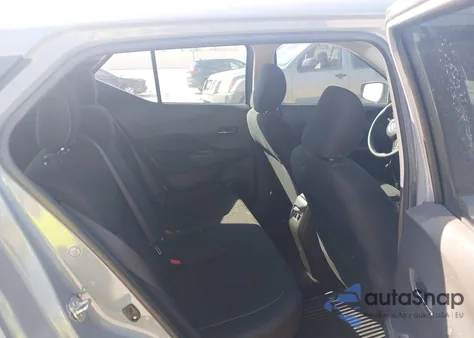 2022 Nissan Kicks Sv Xtronic Cvt from USA, damaged, VIN 3N1CP5CV8NL482131